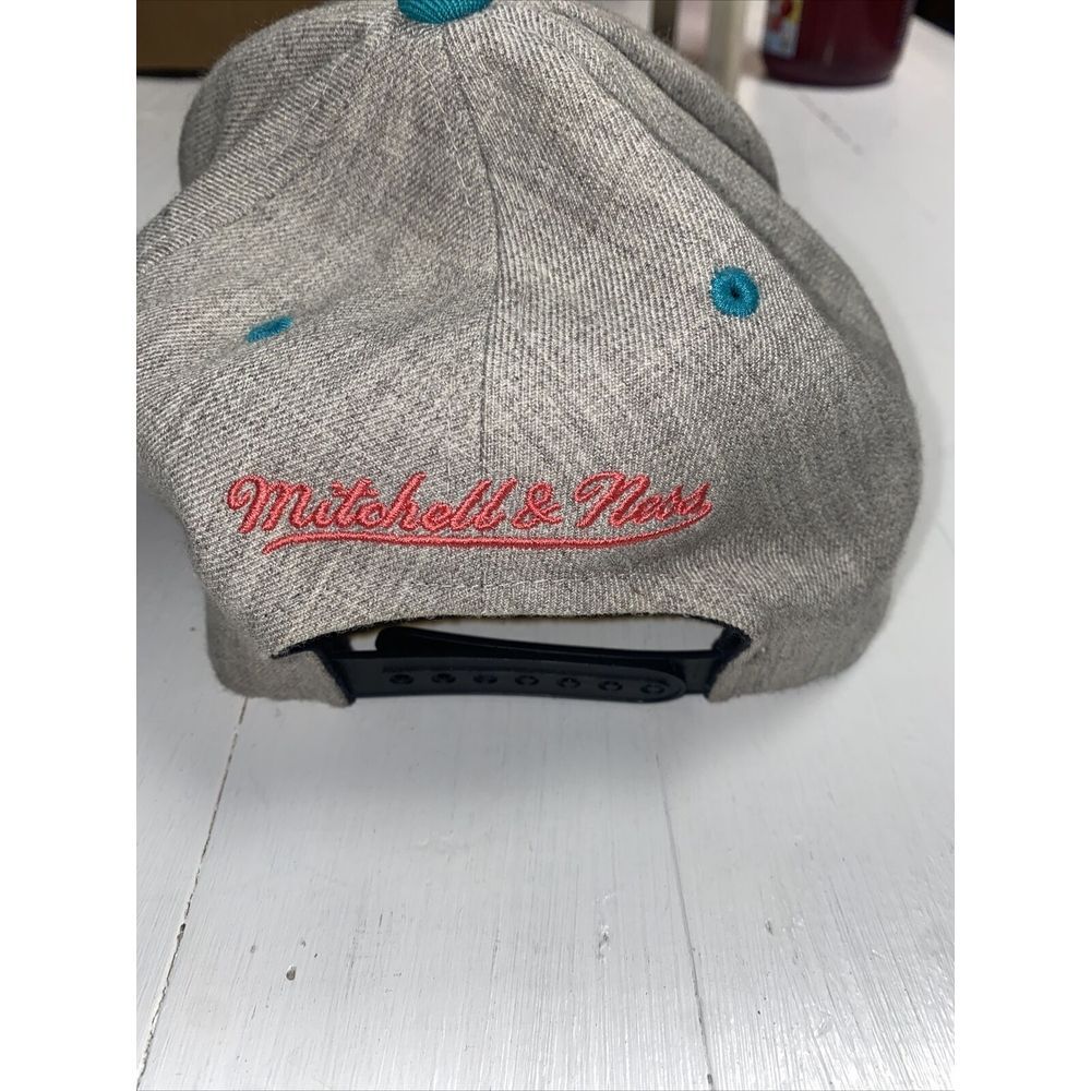 Mitchell & Ness San‎ Antonio Spurs NBA Snapback Hat Cap Hardwood Classics Cap - Picture 3 of 4